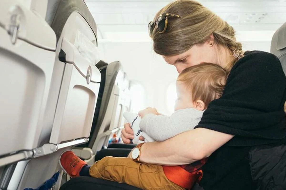 What airlines let 2 year old's fly free