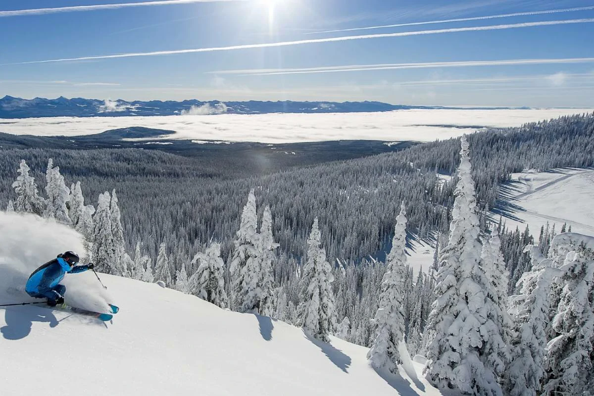 Best Ski Resorts in Canada