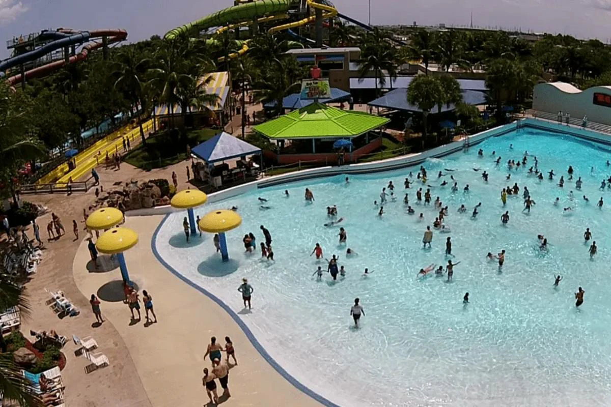 The 10 Best Florida Water Parks To Visit For Family-Friendly Fun